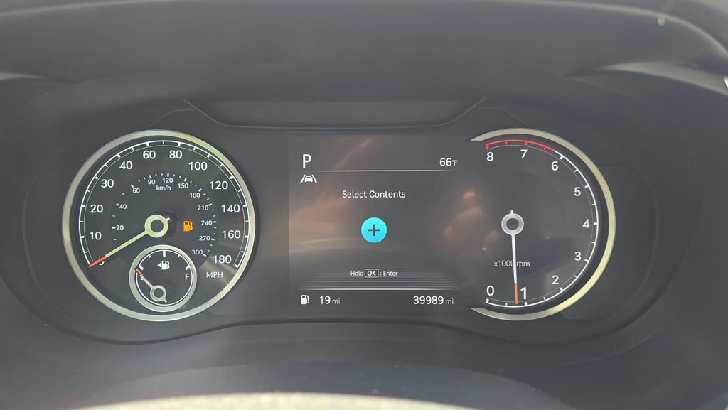 Used 2023 Genesis G70 2.0T AWD/4WD image 27