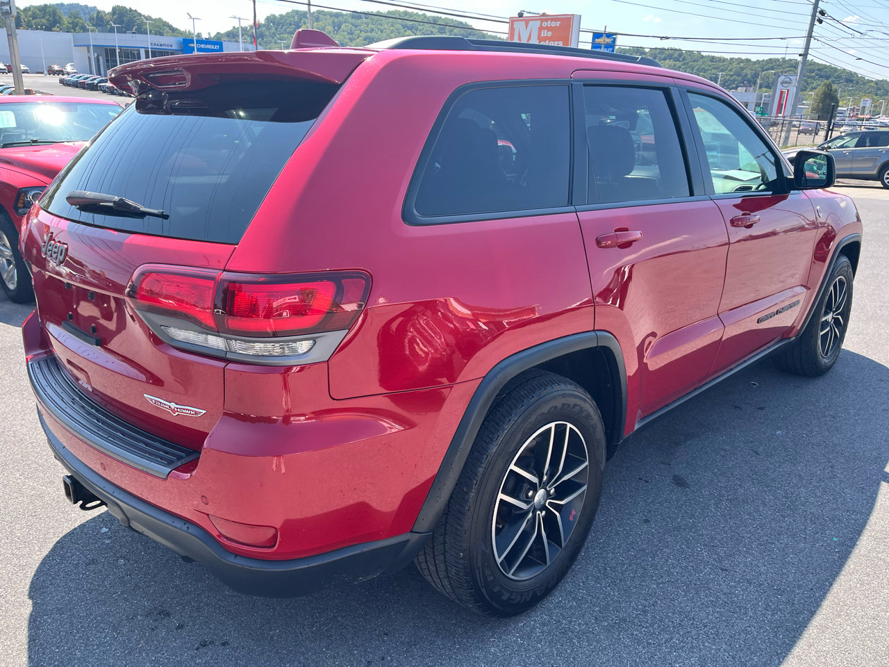 Used 2018 Jeep Grand Cherokee Trailhawk image 5