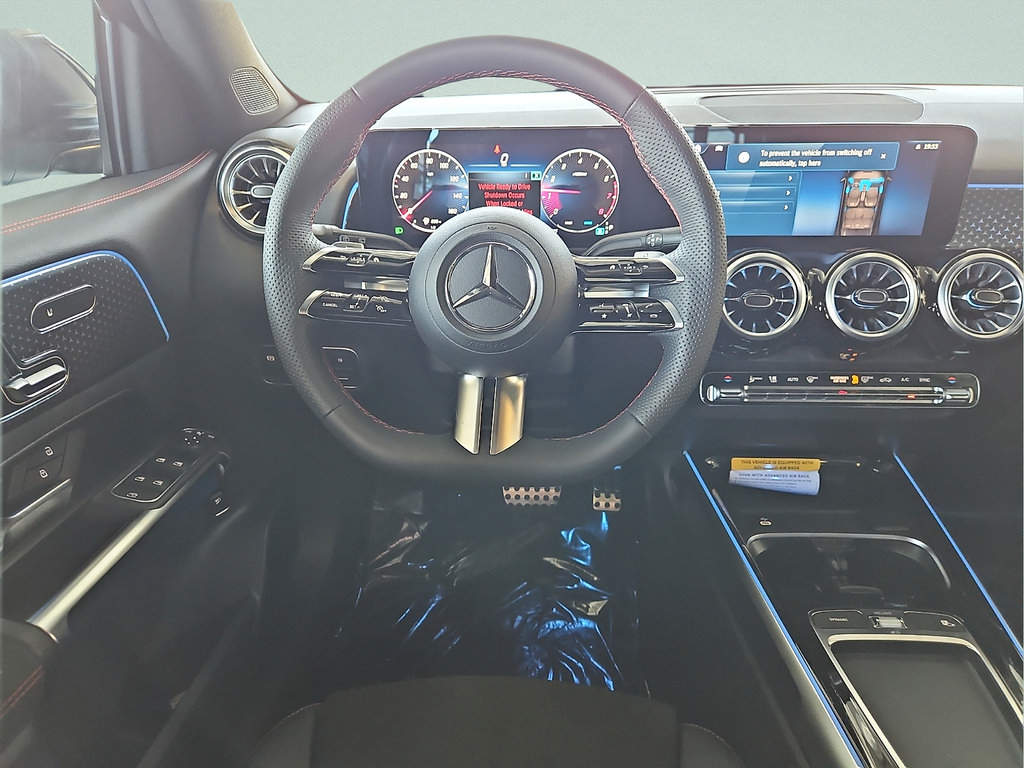 New 2026 Mercedes-Benz GLB 250 image 16