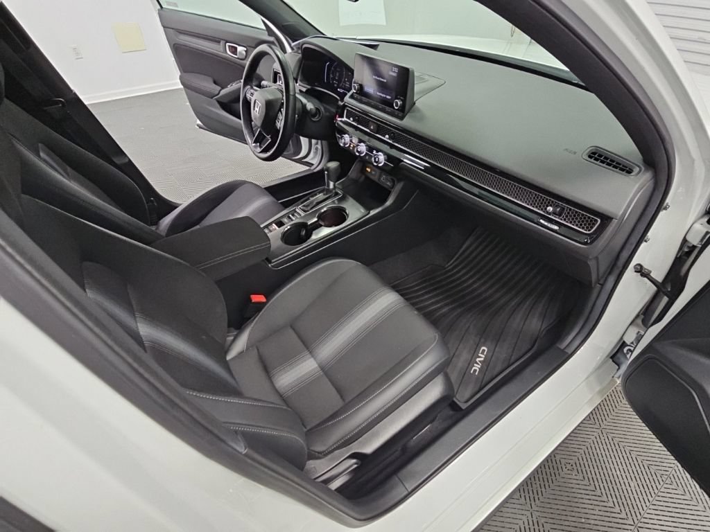 Used 2024 Honda Civic Sport image 31