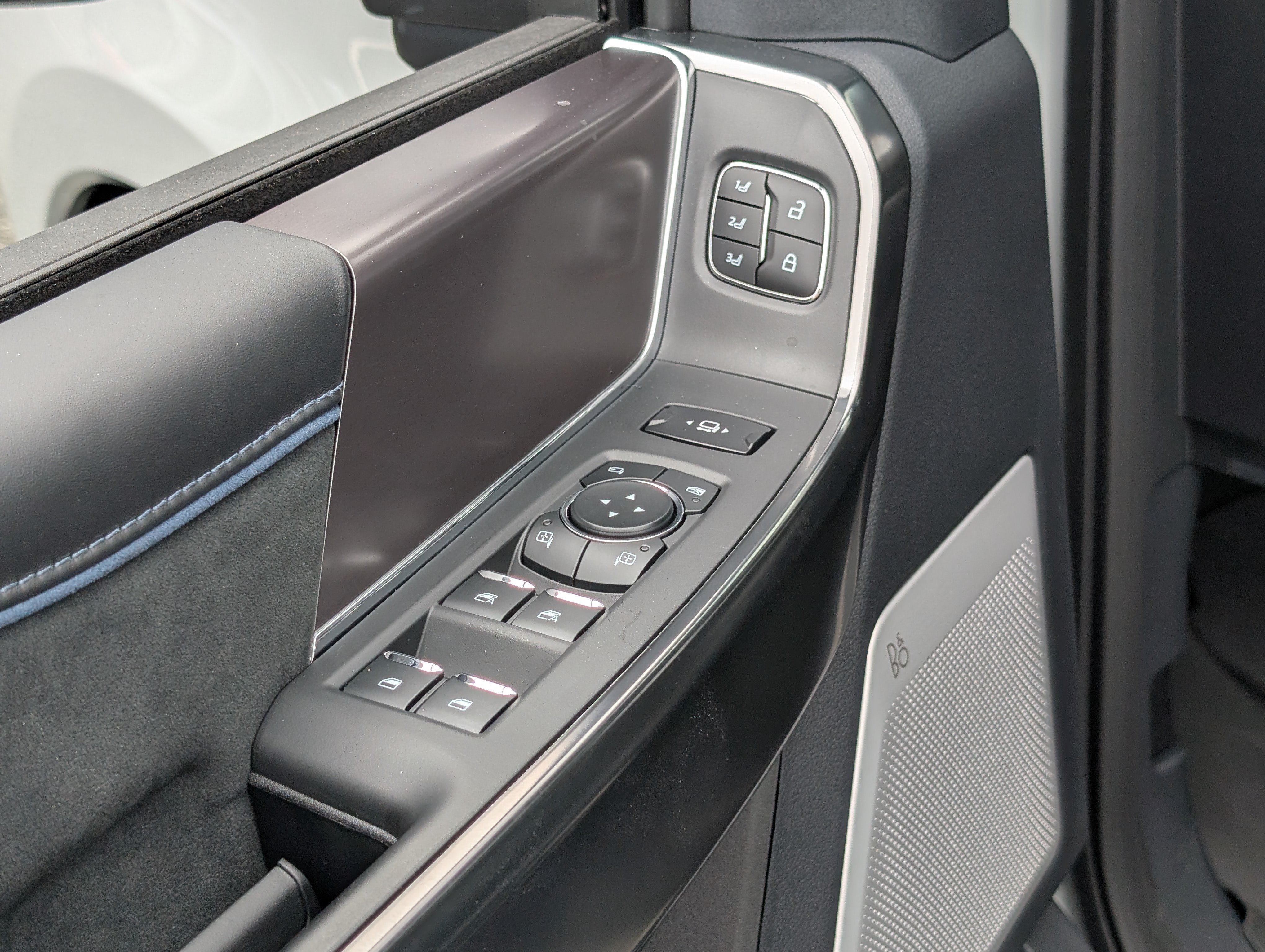 New 2026 Ford F250 Platinum AWD/4WD image 16