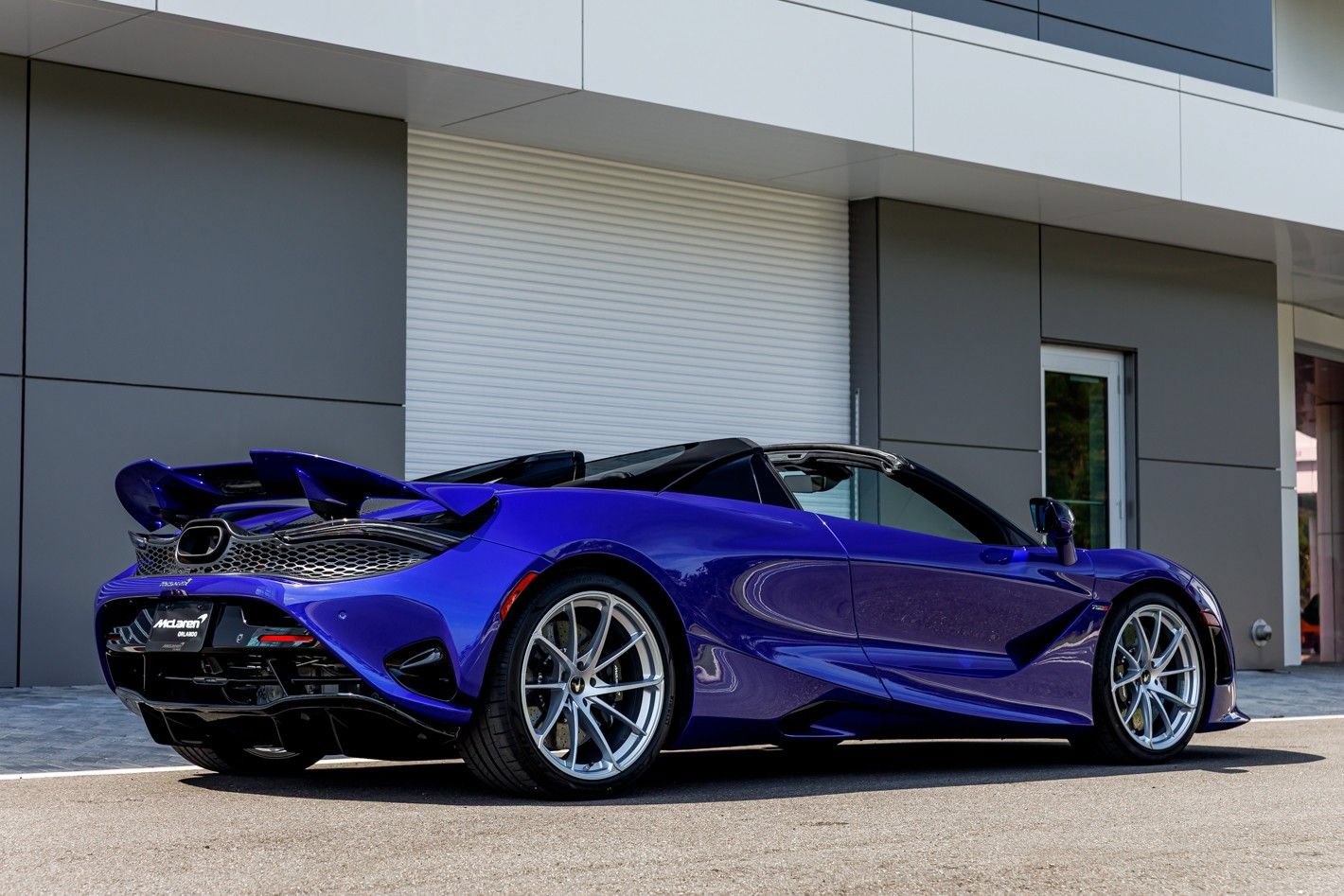 New 2026 McLaren 750S Spider RWD image 30
