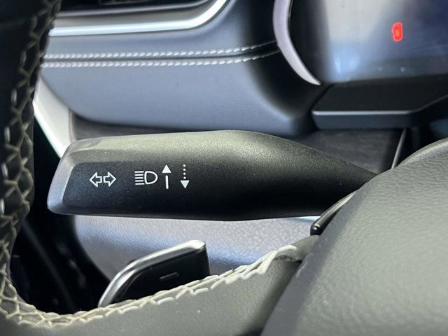 Used 2023 Jeep Grand Cherokee Limited image 21