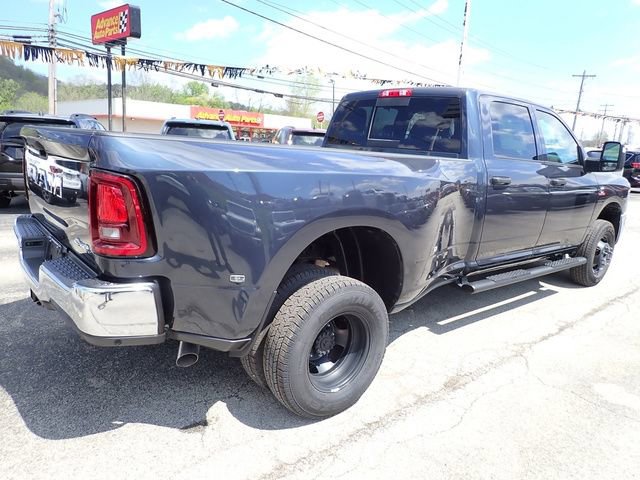 New 2026 RAM 3500 Tradesman AWD/4WD image 8