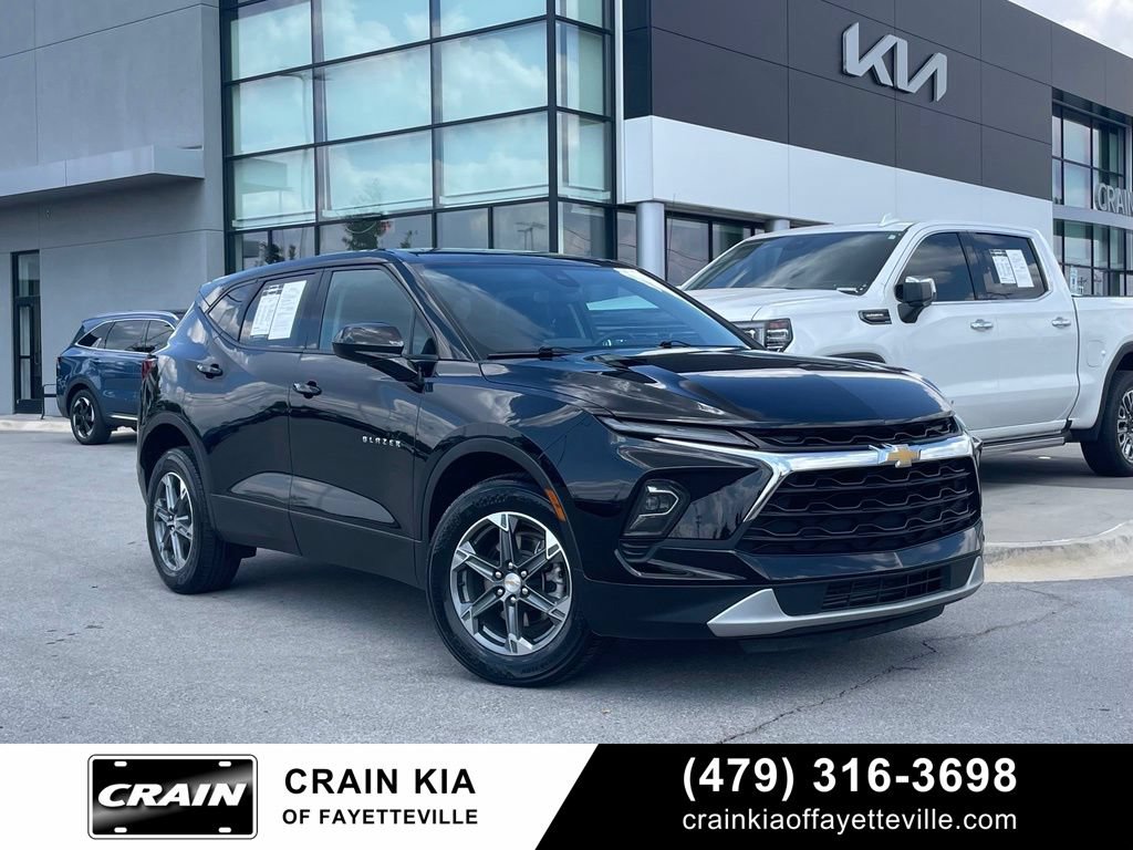 Used 2025 Chevrolet Blazer LT