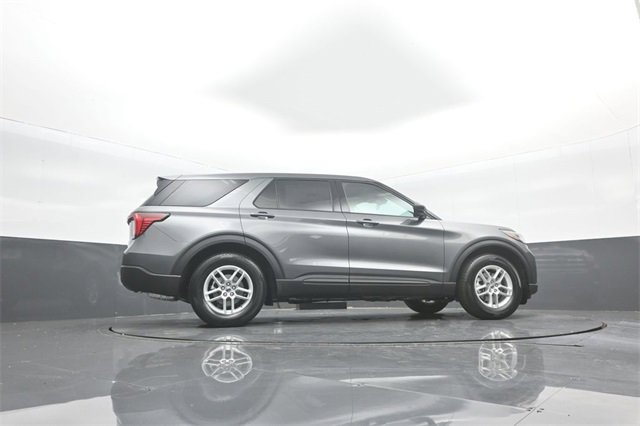 New 2026 Ford Explorer Active image 34