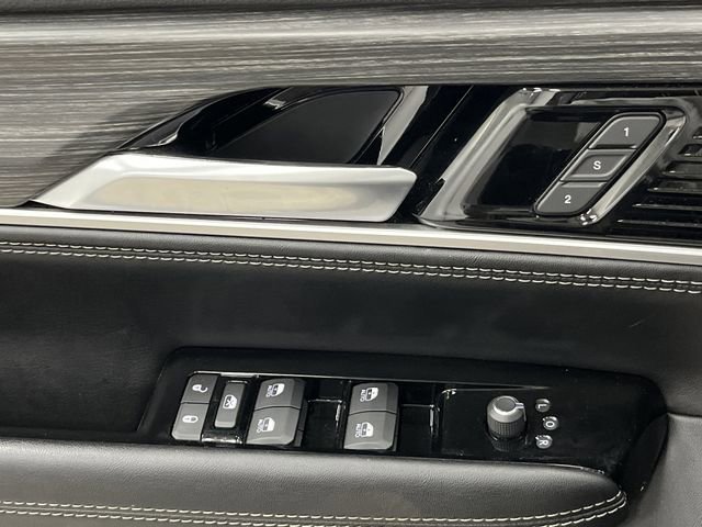 Used 2023 Jeep Wagoneer Series II w/ Premium Group I image 30