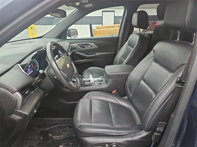 Used 2022 Chevrolet Traverse LT w/ LPO, Floor Liner Package image 9