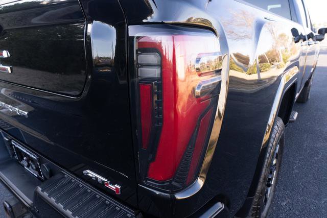 Used 2024 GMC Sierra 2500 AT4 w/ AT4 Premium Plus Package image 40