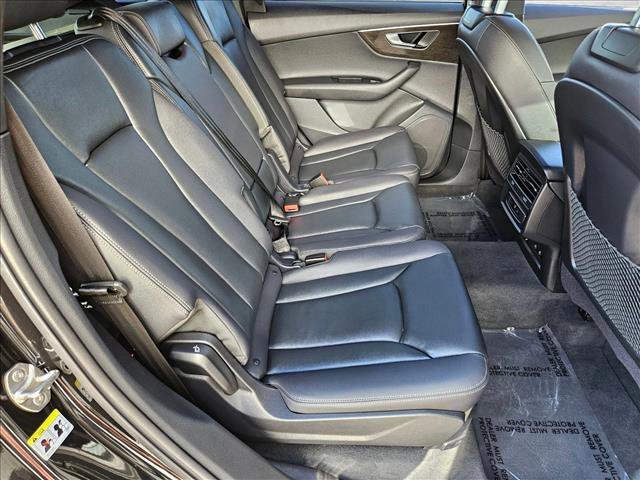 Certified 2025 Audi Q7 3.0T Premium image 18