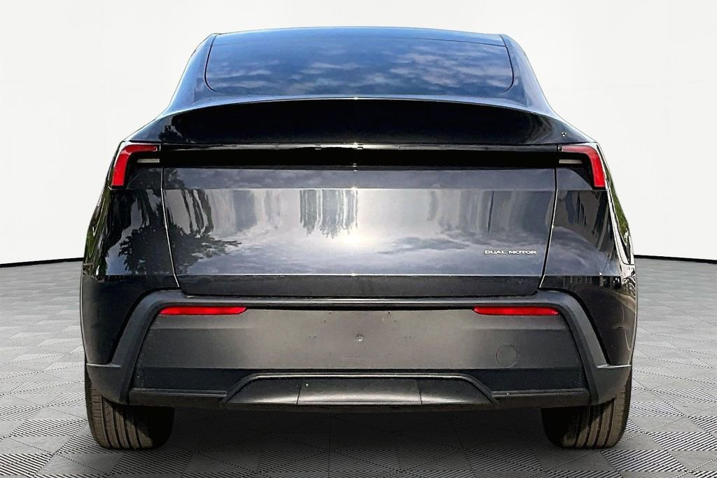 Used 2026 Tesla Model Y Long Range AWD/4WD image 6