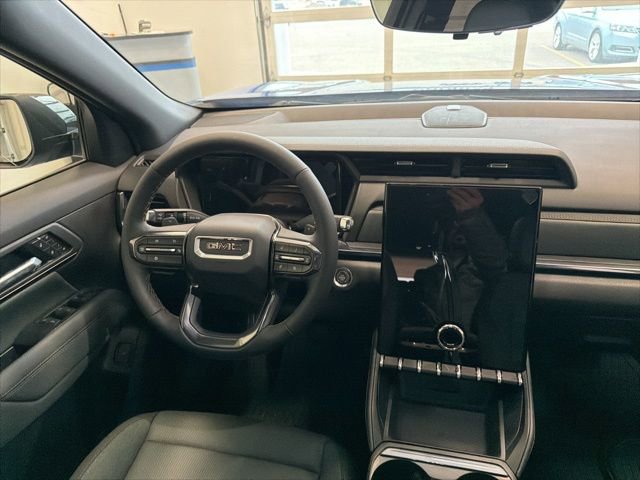 New 2026 GMC Terrain AT4 w/ Convenience Package III AWD/4WD image 35