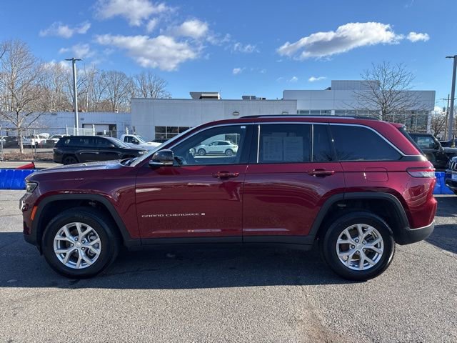 Certified 2023 Jeep Grand Cherokee Limited w/ Luxury Tech Group II image 20