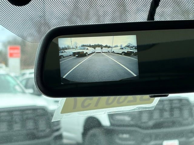 New 2026 GMC Savana 2500 Work Van w/ Driver Convenience Package image 3