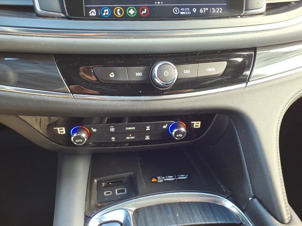 Used 2023 Buick Enclave Essence w/ Experience Buick Package FWD image 8