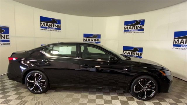 Used 2024 Nissan Altima 2.5 SR image 3