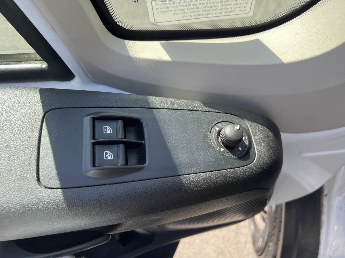 Used 2020 RAM ProMaster 3500 w/ Premium Appearance Group FWD image 21