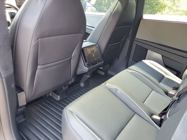 Used 2025 Tesla Cybertruck AWD Crew Cab image 25