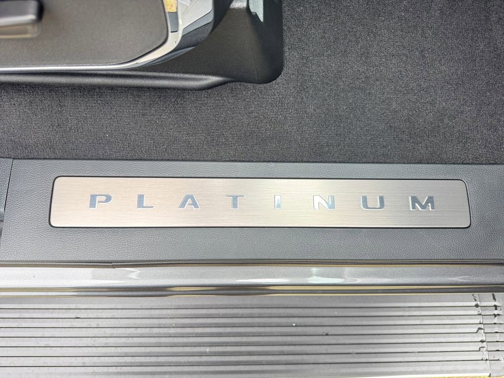 New 2026 Ford F350 Platinum image 22