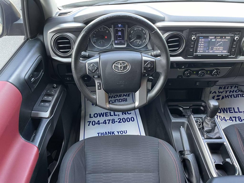 Used 2017 Toyota Tacoma SR5 w/ Tow Package RWD image 11