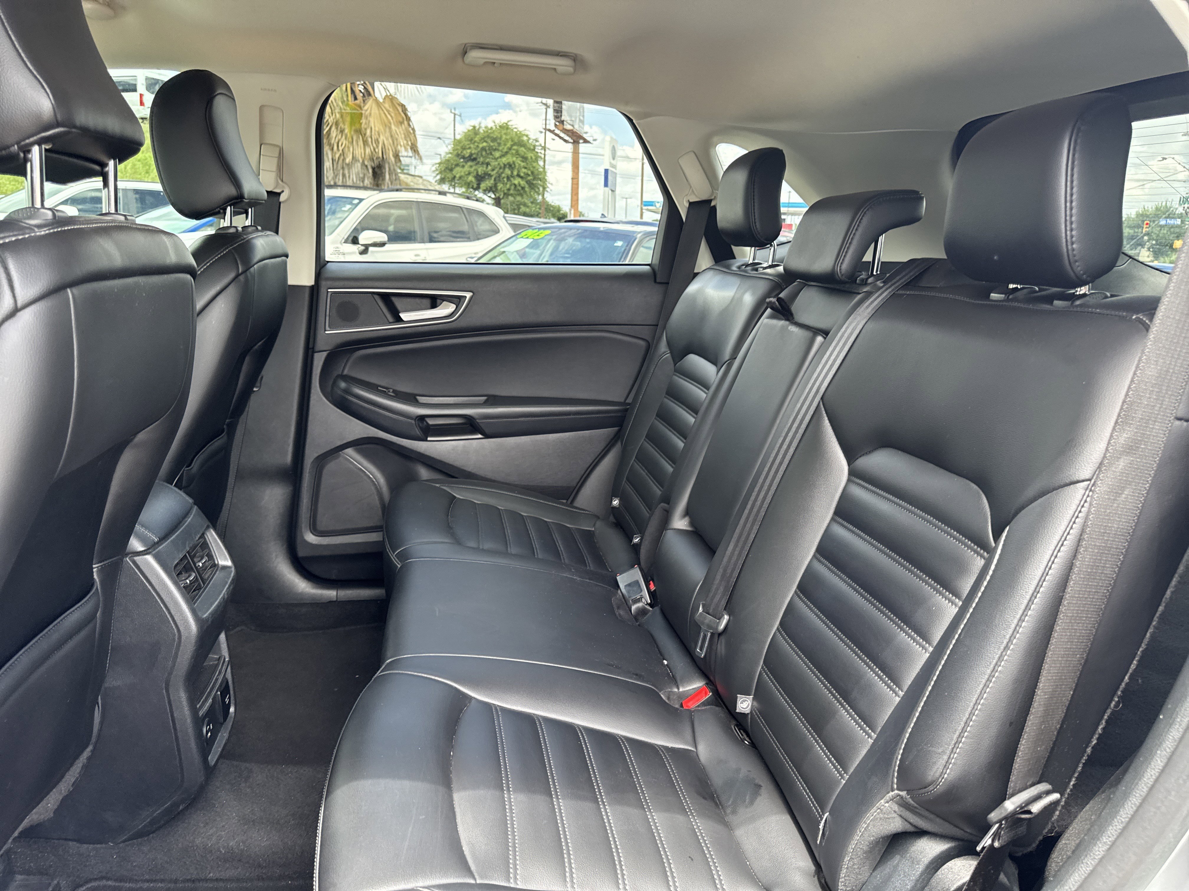 Used 2022 Ford Edge SEL w/ Convenience Package AWD/4WD image 28