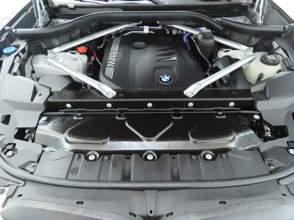 Used 2024 BMW X5 xDrive40i w/ Executive Package image 30