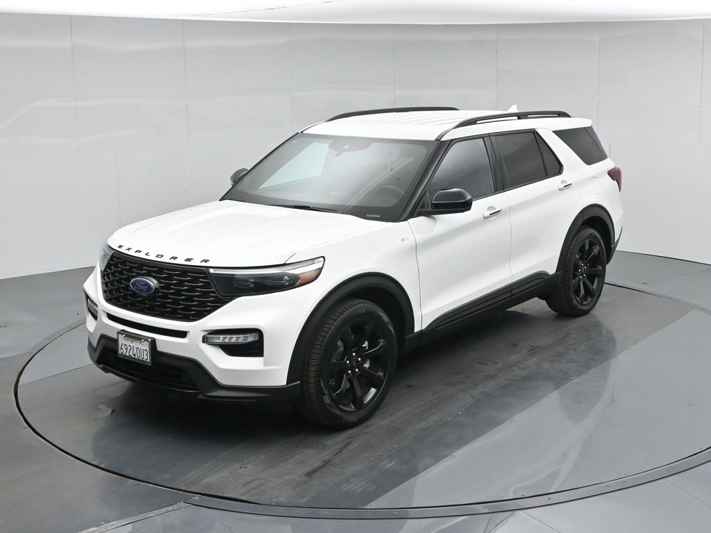 Used 2023 Ford Explorer ST-Line w/ Class IV Trailer Tow Package image 39