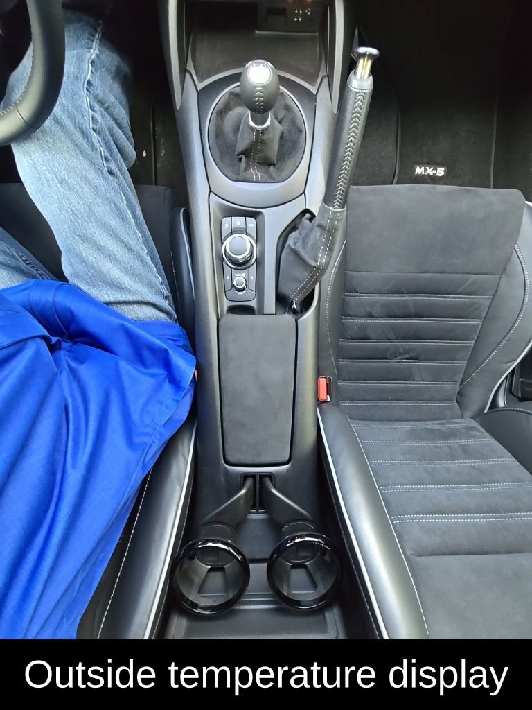 Used 2022 MAZDA MX-5 Miata Club w/ Brembo/BBS Recaro Package image 23