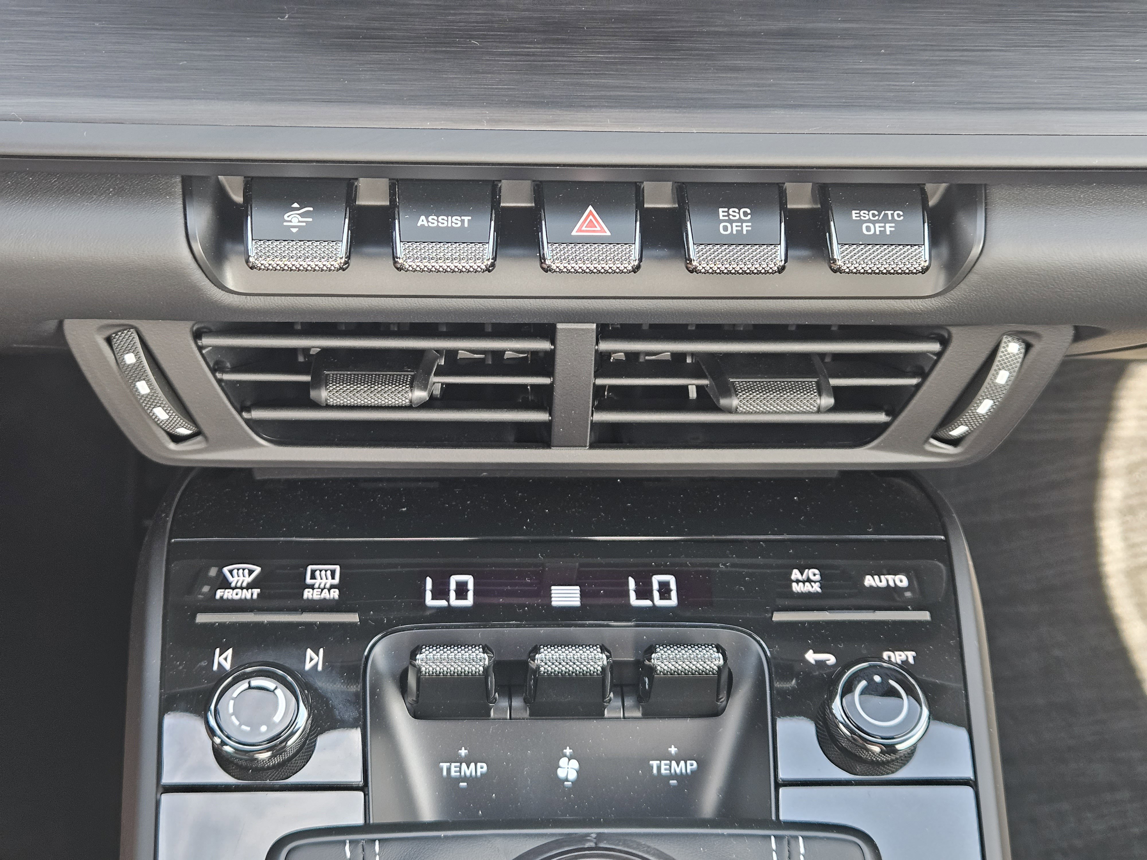 Certified 2025 Porsche 911 GT3 image 20