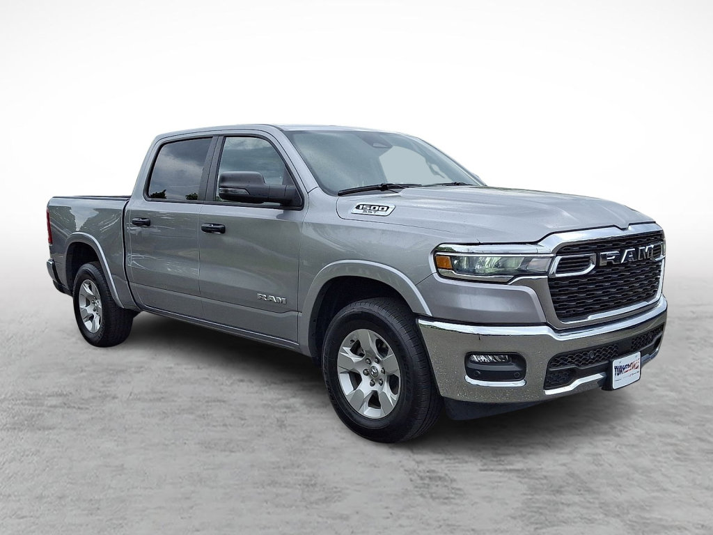 Used 2025 RAM 1500 Big Horn AWD/4WD image 7