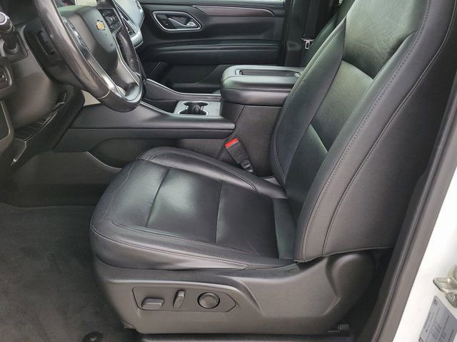 Used 2021 Chevrolet Suburban LT image 6