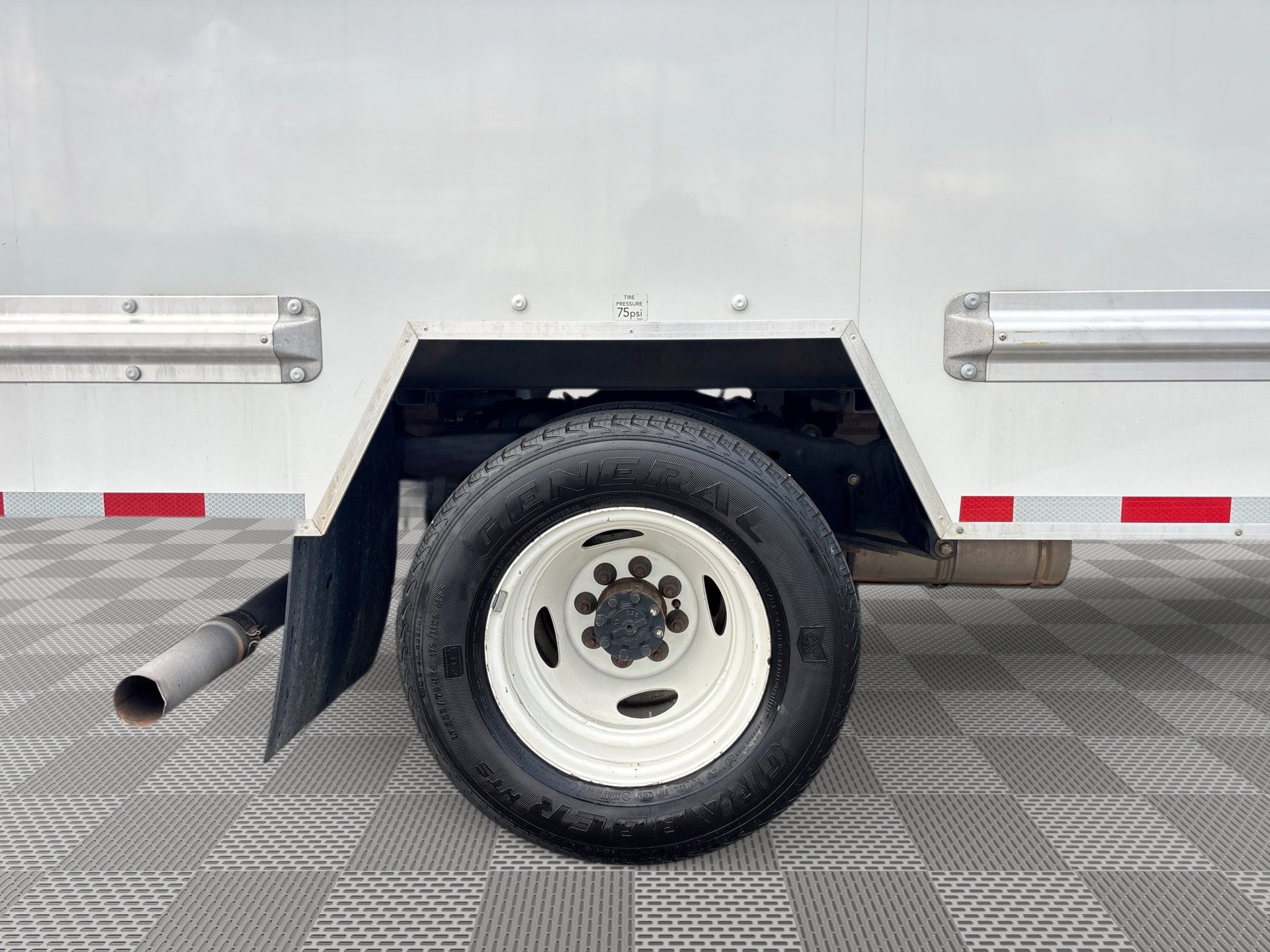 Used 2021 Ford E-350 and Econoline 350 Super Duty RWD image 26