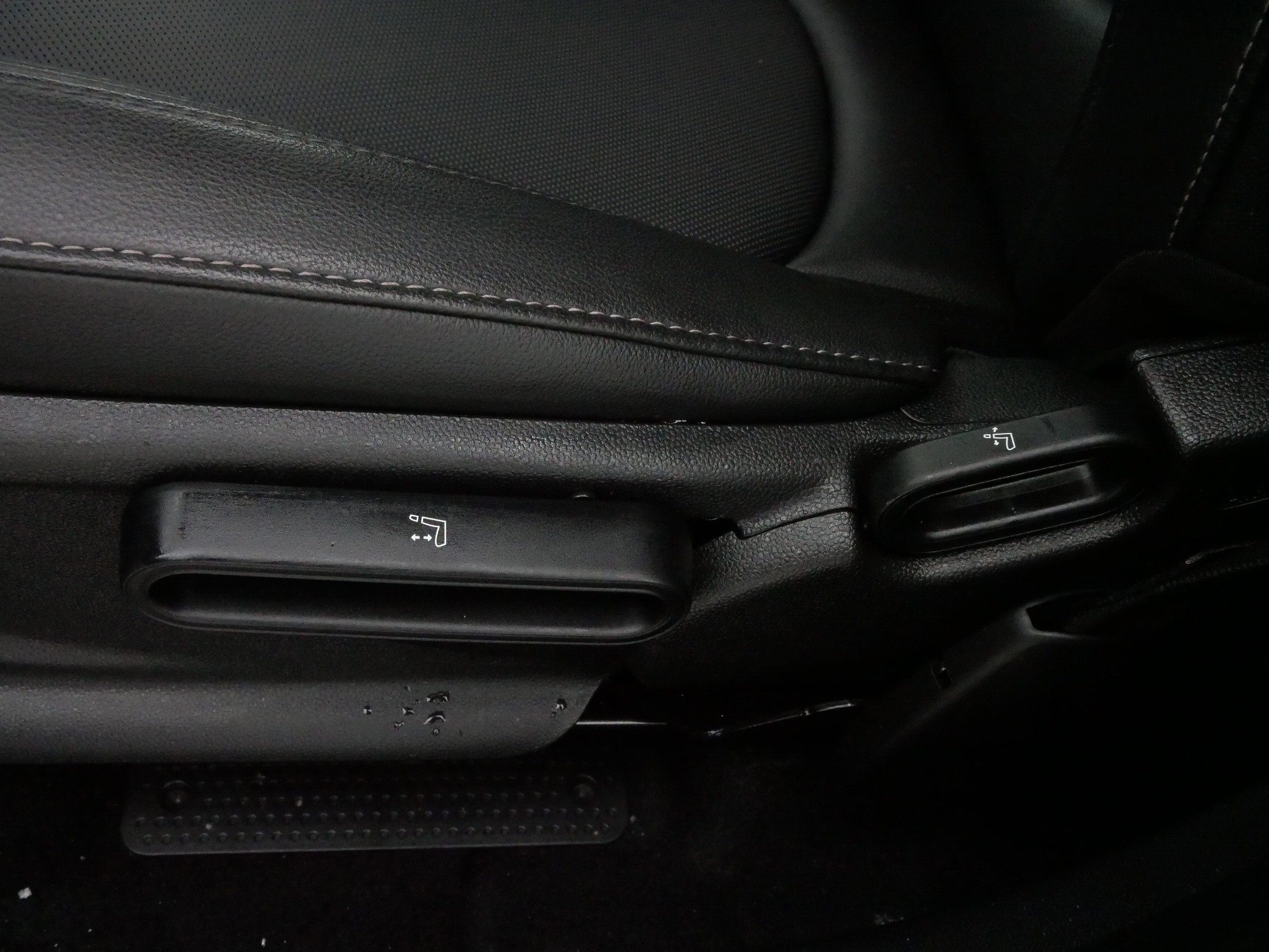 Used 2021 MINI Cooper Countryman S w/ Storage Package image 20