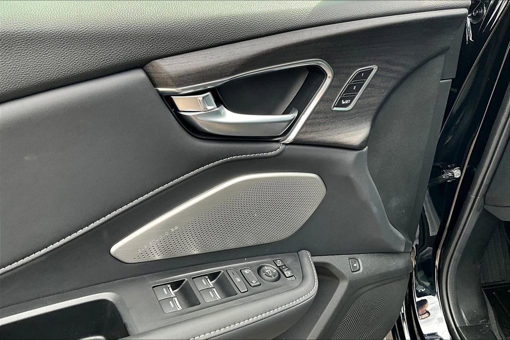 New 2025 Acura RDX SH-AWD w/ Advance Package image 17