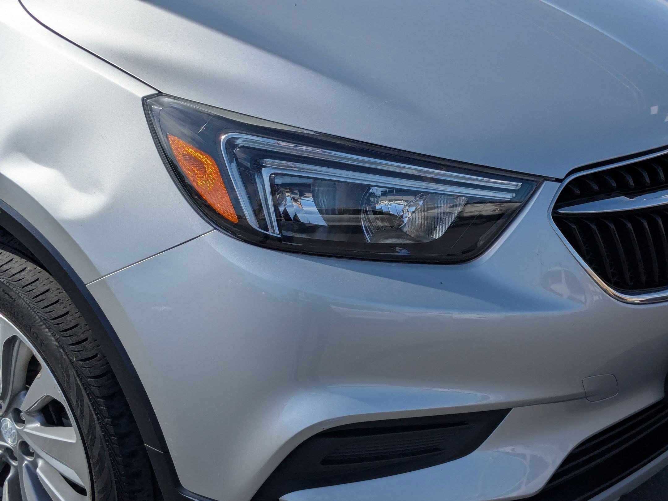 Used 2018 Buick Encore Preferred AWD/4WD image 10