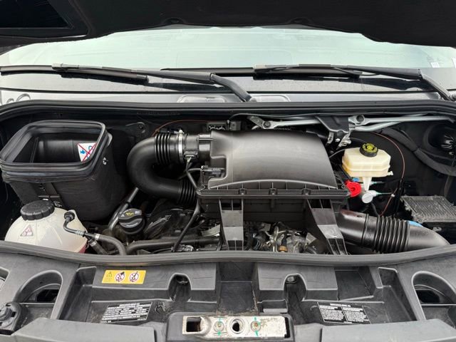 Used 2022 Mercedes-Benz Sprinter 4500 w/ Parking Package image 10