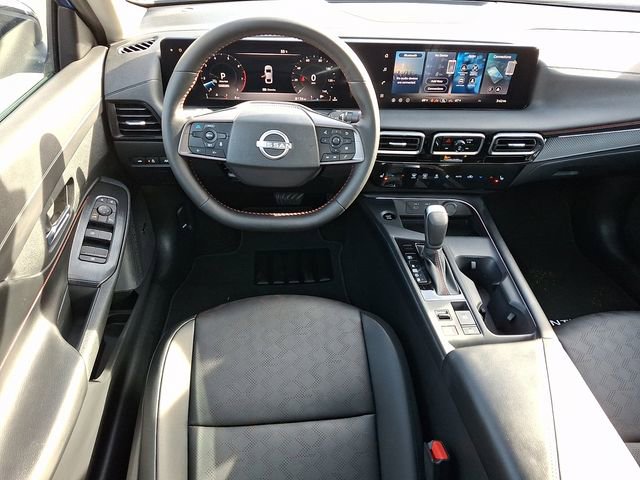 New 2026 Nissan Sentra SR w/ SR Premium Package FWD image 10