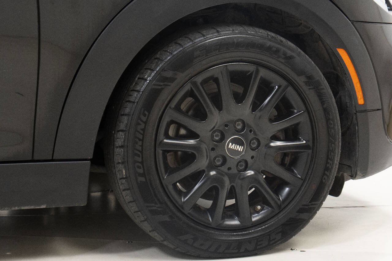 Used 2015 MINI Cooper 2-Door Hardtop image 48