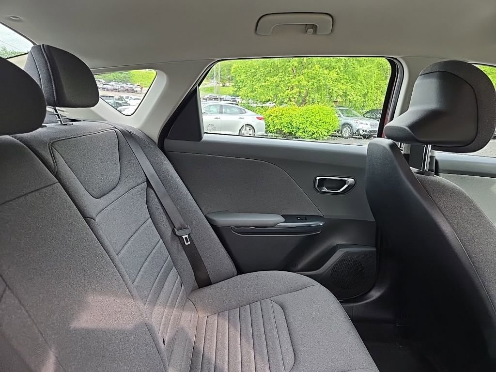 Certified 2025 Kia K4 EX FWD image 32