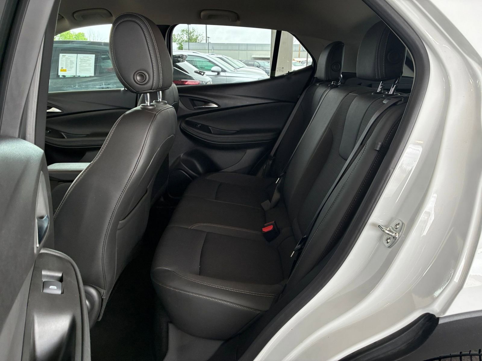 Used 2025 Buick Encore GX Preferred FWD image 24