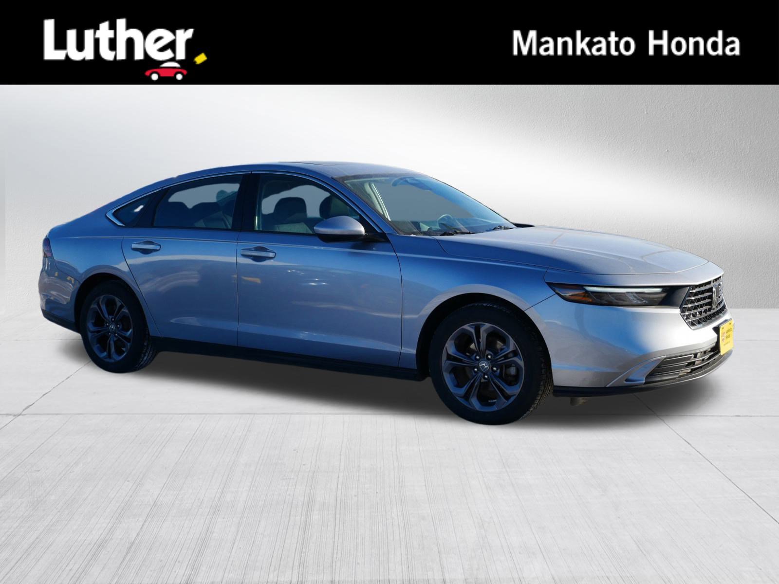 Used 2023 Honda Accord EX image 1