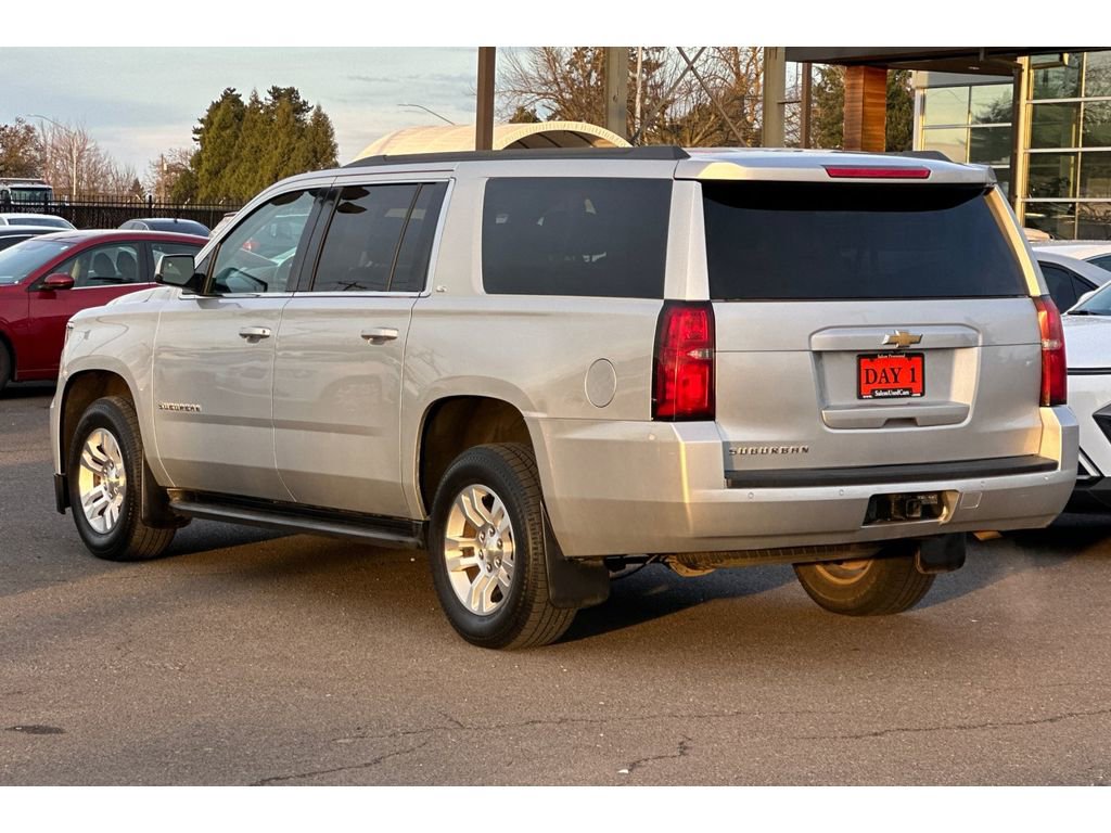 Used 2015 Chevrolet Suburban LS image 8