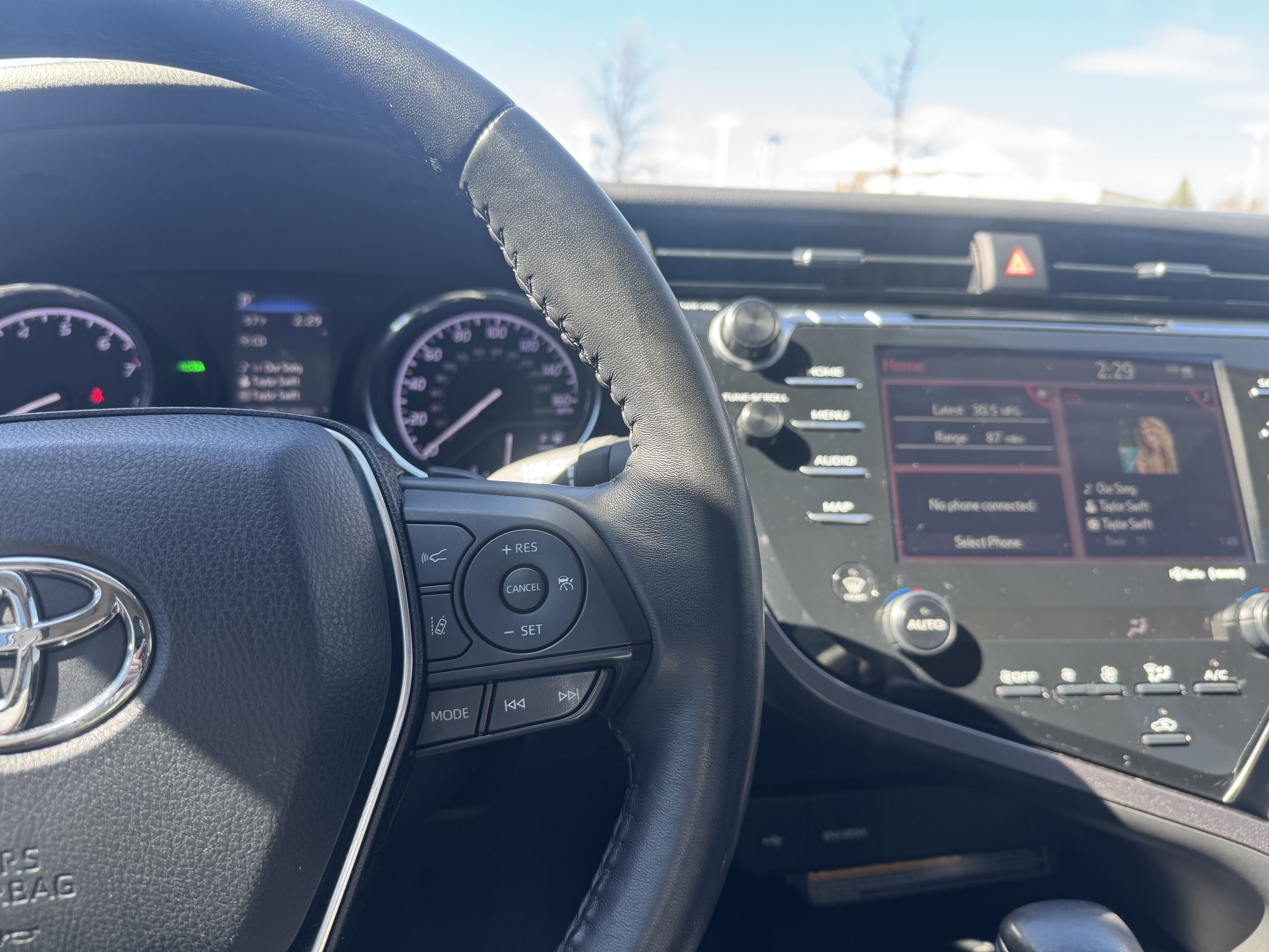 Used 2020 Toyota Camry SE w/ Audio Package image 23