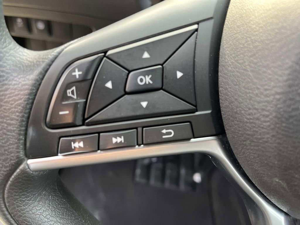 Used 2020 Nissan Rogue Sport S w/ Appearance Package image 29