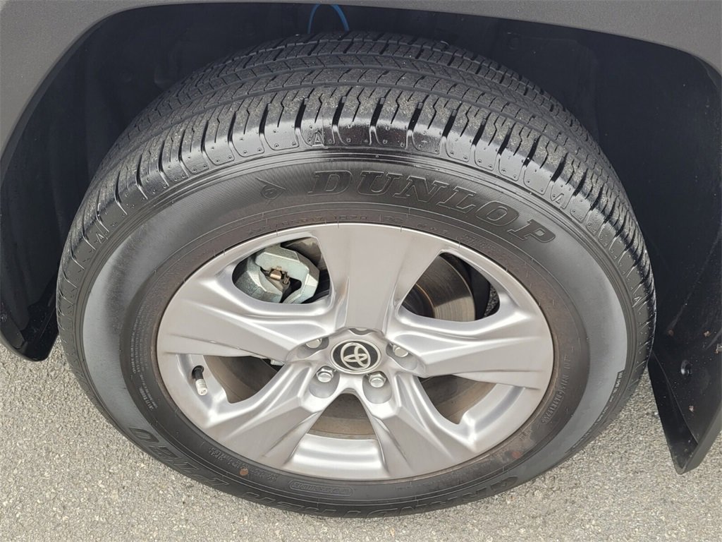 Certified 2025 Toyota RAV4 XLE image 15