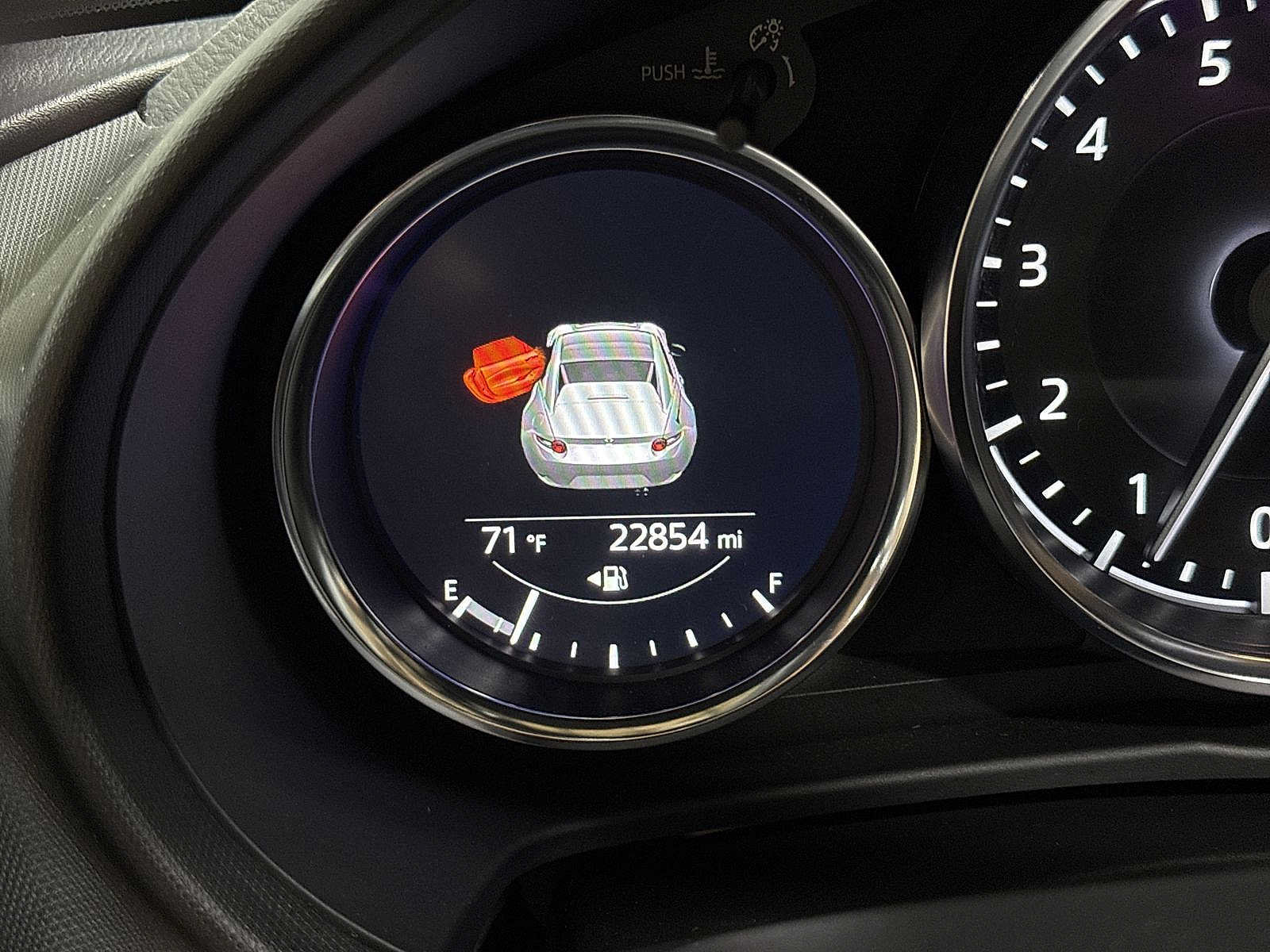 Used 2019 MAZDA MX-5 Miata RF Grand Touring RWD image 18