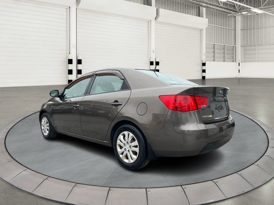 Used 2013 Kia Forte EX w/ Fuel Economy Pkg image 5