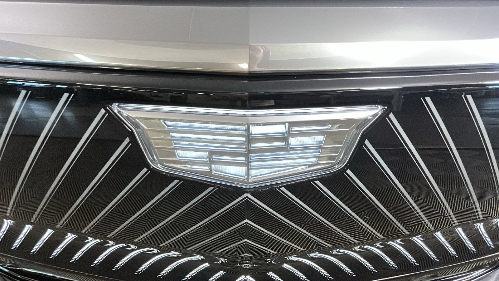 Used 2023 Cadillac Lyriq AWD image 9