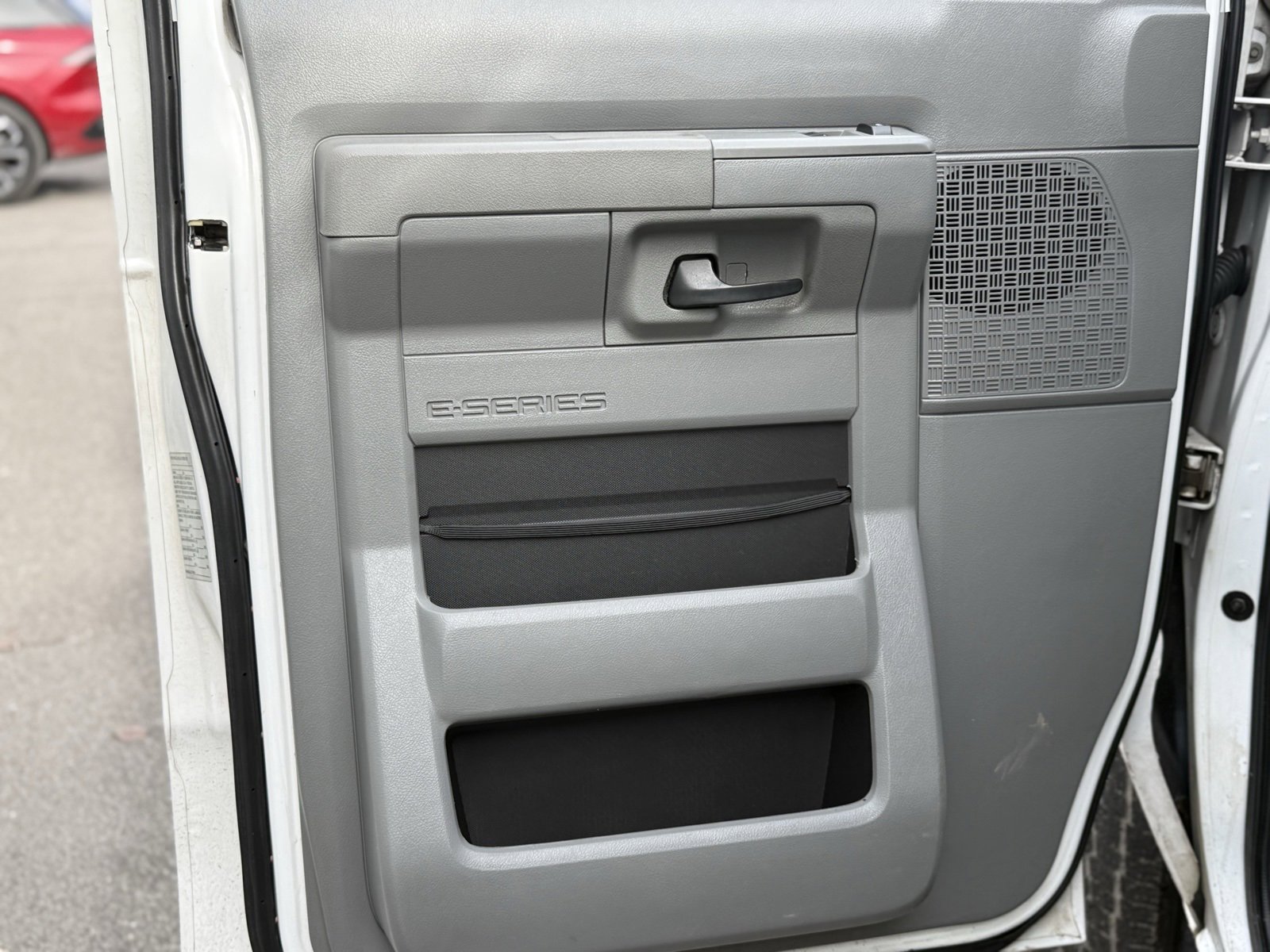 Used 2011 Ford E-250 and Econoline 250 w/ PWR Group image 11