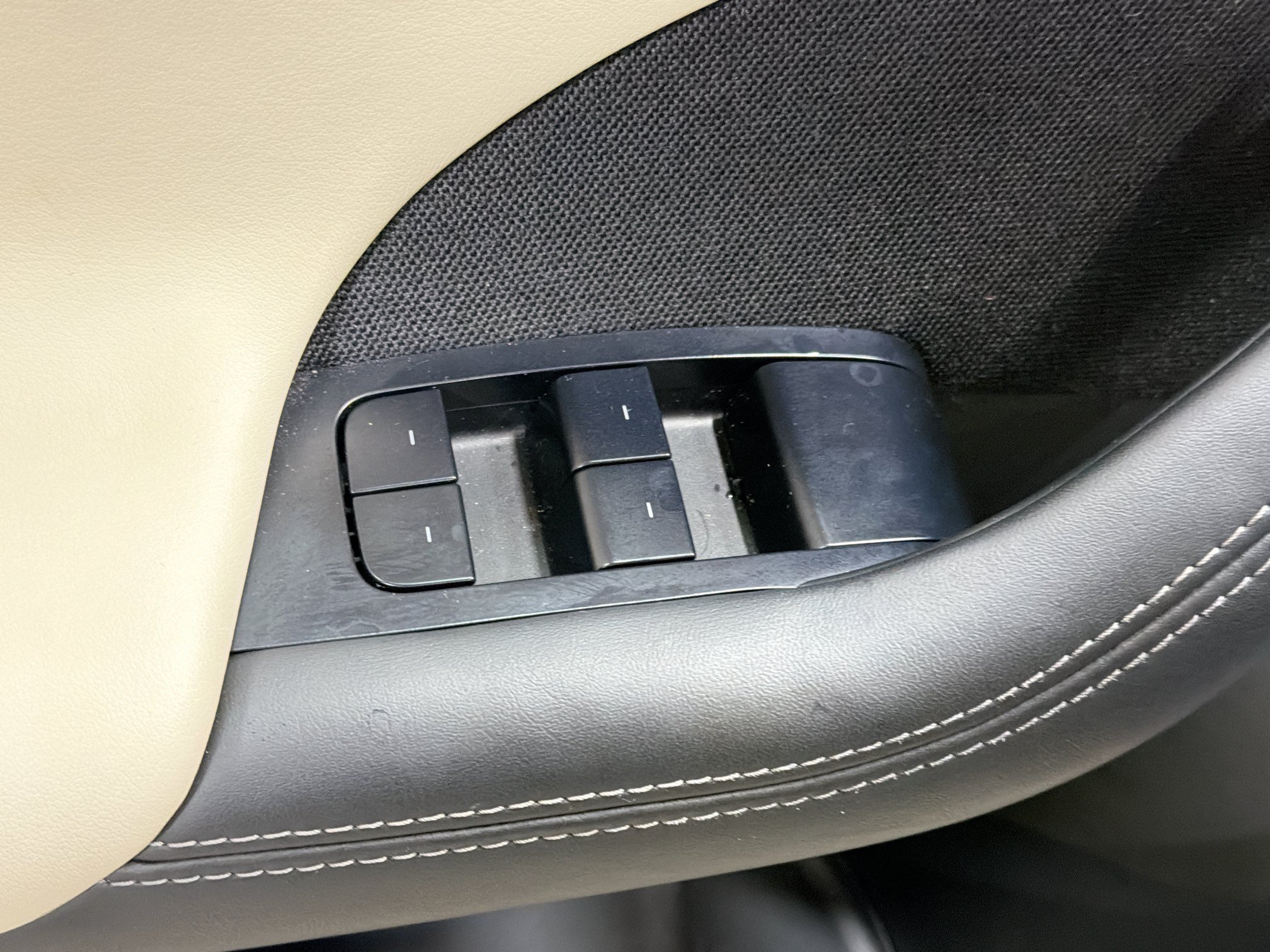 Used 2022 Tesla Model S Plaid AWD/4WD image 24